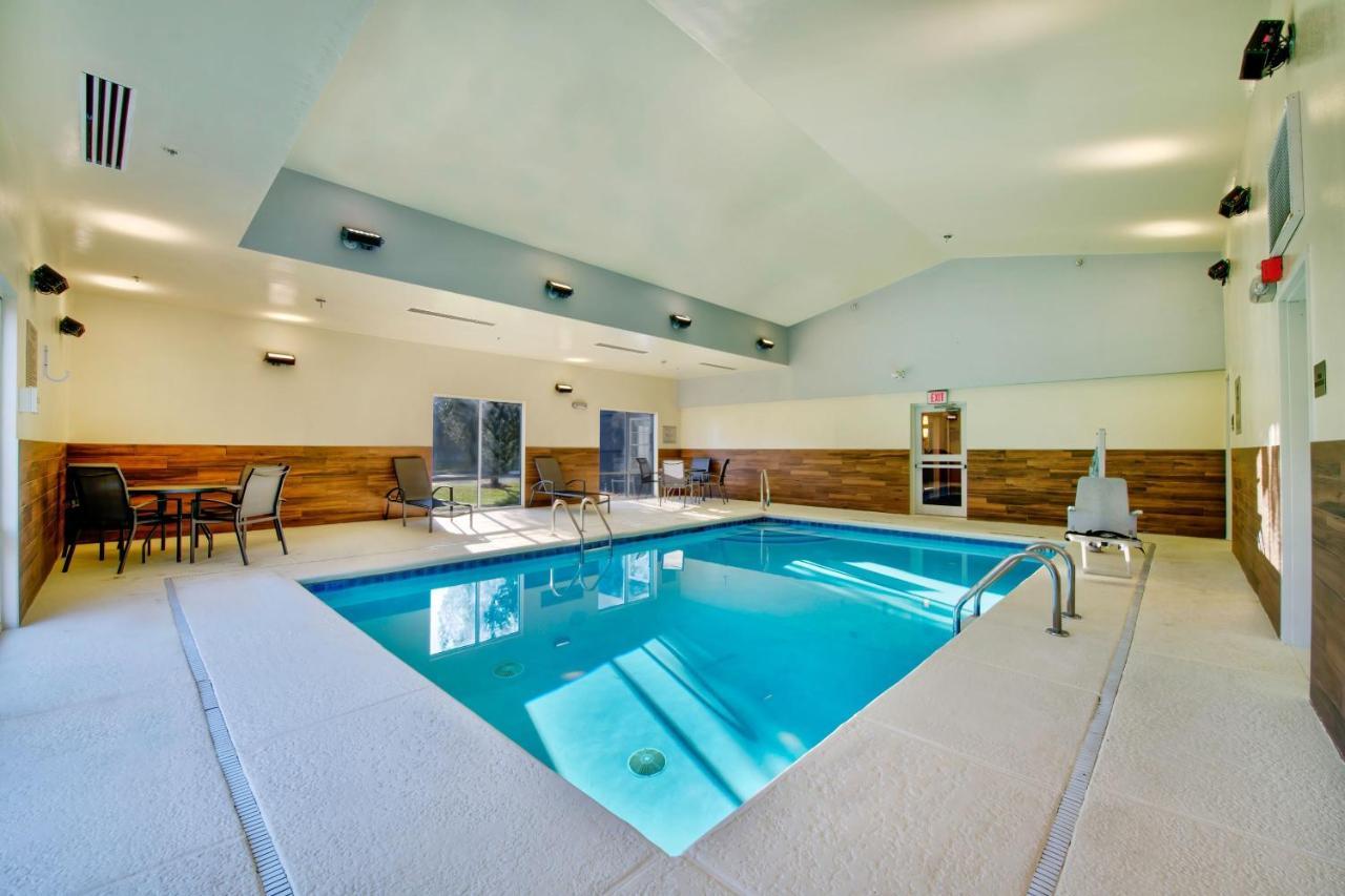 Fairfield Inn & Suites By Marriott Cortland Esterno foto